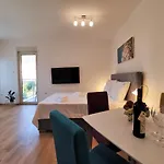 Kala Rooms & Suites